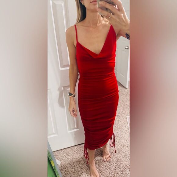 JLUXLABEL Wojek Slinky body-con midi red dress Size Small NWT - Picture 7 of 13